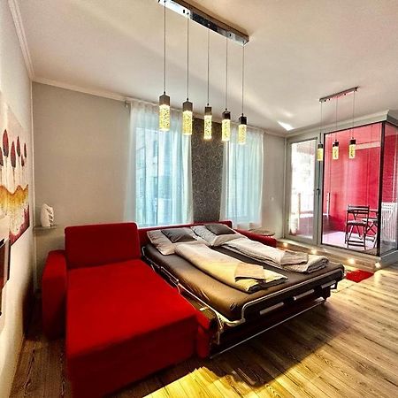 Apartmanik V Tichom Nadvori - Free Parking บราติสลาวา ภายนอก รูปภาพ